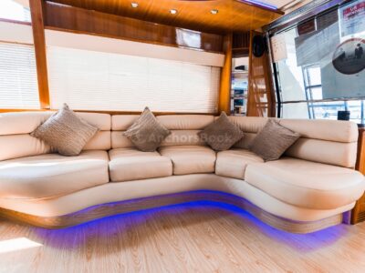 VIP 58ft | Free 🥂 Unlimited Alcohol + Soft Drinks Included - Book 3+ Hr Get 1 Hr Free Offer