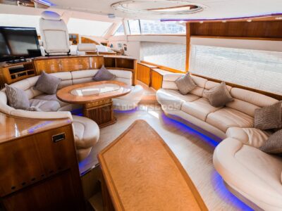 VIP 58ft | Free 🥂 Unlimited Alcohol + Soft Drinks Included - Book 3+ Hr Get 1 Hr Free Offer
