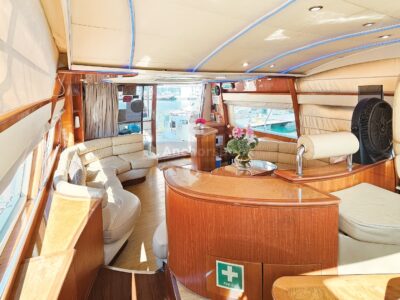 VIP 58ft | Free 🥂 Unlimited Alcohol + Soft Drinks Included - Book 3+ Hr Get 1 Hr Free Offer