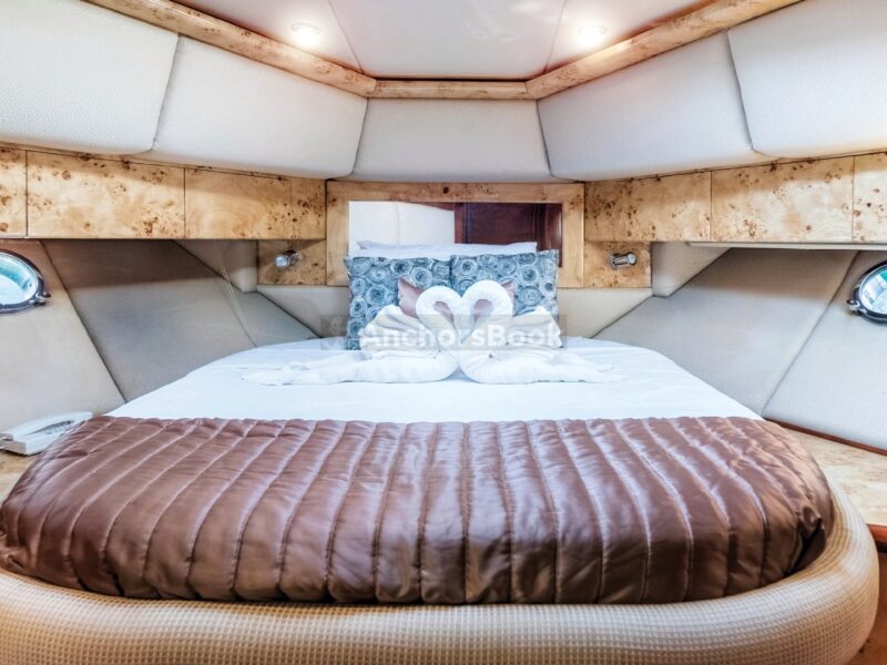 Yacht 61ft | Free 🥂 Unlimited Alcohol + Soft Drinks Included - Book 3 Hr Get 1 Hr Free Offer