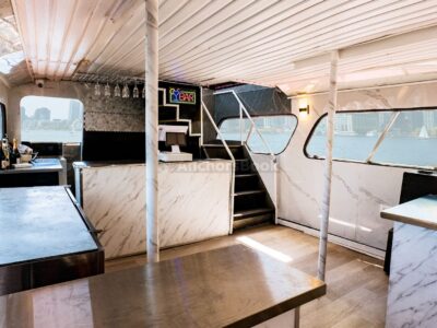 Island Princess - Mega Yacht Private Rental In Toronto