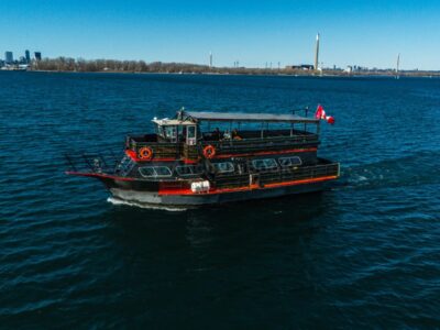 Island Princess - Mega Yacht Private Rental In Toronto