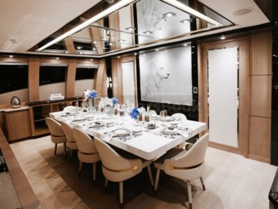 Dubai AK Royalty 136ft Palmer Johnson - 25 VIP Guests