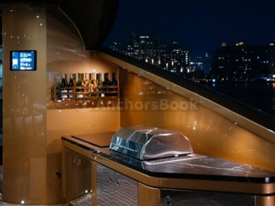 Dubai AK Royalty 136ft Palmer Johnson - 25 VIP Guests