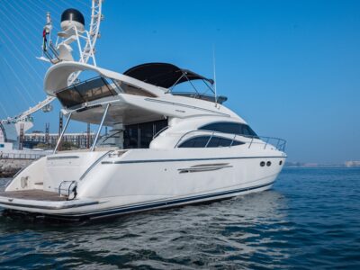 64FT Princess Yacht