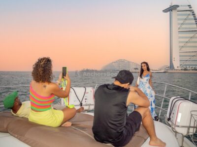 Dubai Sunset Shared Yacht Tour with BBQ Bites, Fresh Fruits & Drinks