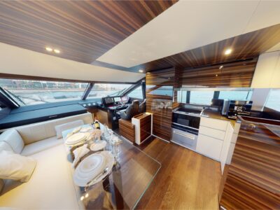 Ferretti 670 - Luxury 5 Stars VIP Private Group Yacht Rental