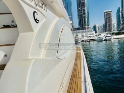 Majesty 70ft – Private Group Yacht Rental