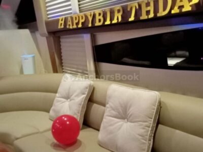 Meridian 45ft – Private Group Yacht Rental