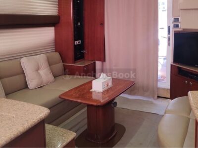 Meridian 45ft – Private Group Yacht Rental