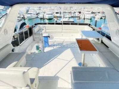 Majesty 70ft – Private Group Yacht Rental