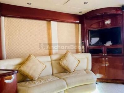 Majesty 70ft – Private Group Yacht Rental
