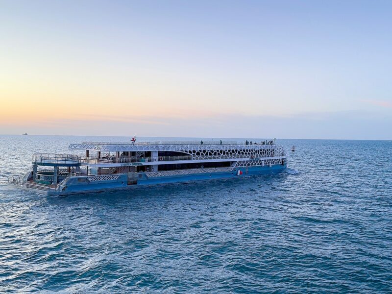 Private 155ft Mega Yacht | For Up To 500PAX Guests