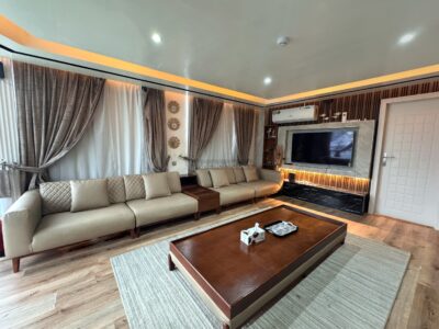 70ft Party Yacht Houseboat - 50PAX