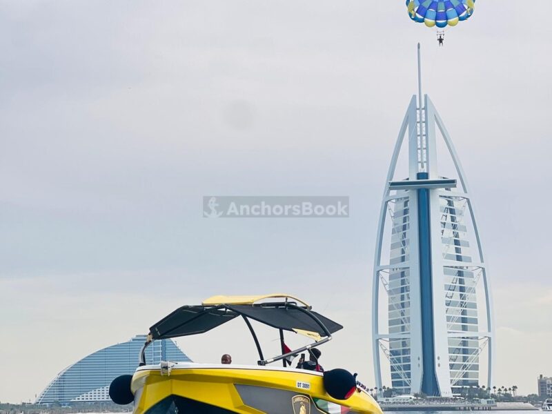 Dubai Parasailing For 2 Guests (30 Minutes)