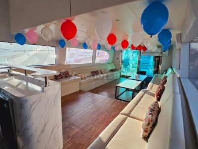 Celebration 81ft For Up To 40 Guests