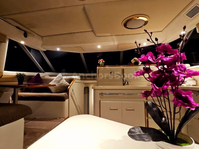 Rhythm 58ft Yacht For Up To 25 Guests