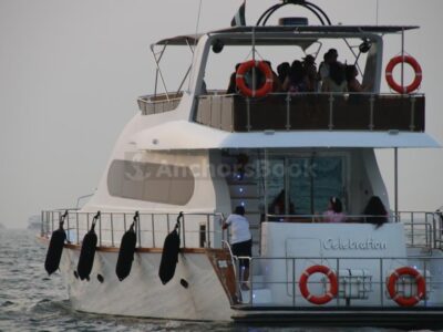 Celebration 81ft For Up To 40 Guests