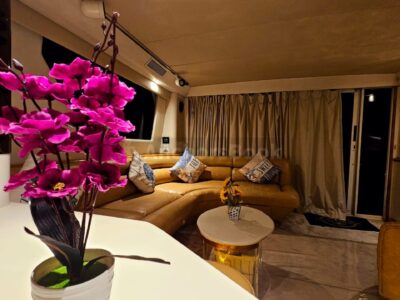 Rhythm 58ft Yacht For Up To 25 Guests