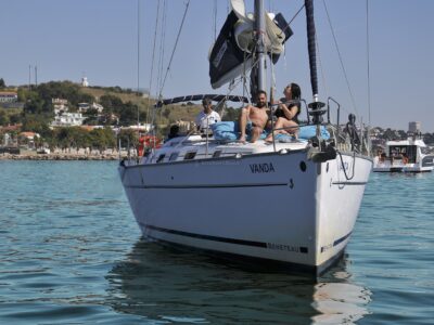 4 hour private sailboat tour