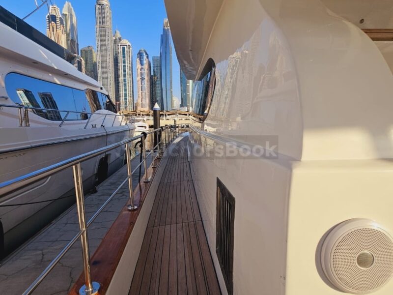 Celebration 81ft For Up To 40 Guests