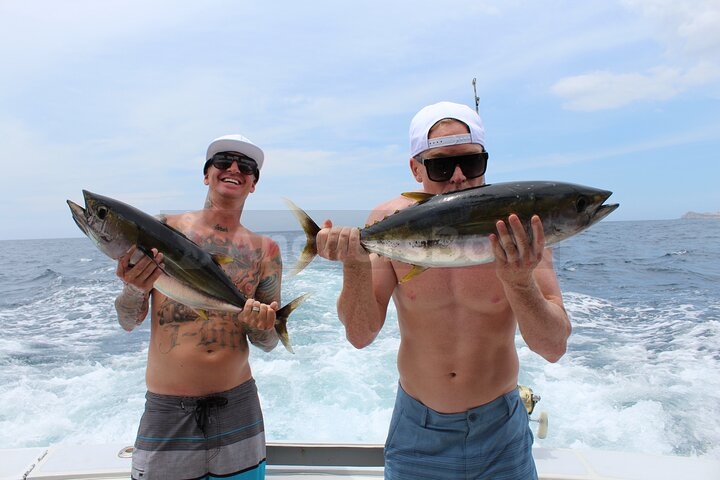 Fishing Charter 5 Hours On 68ft Yacht - Open Bar & BBQ Food Included