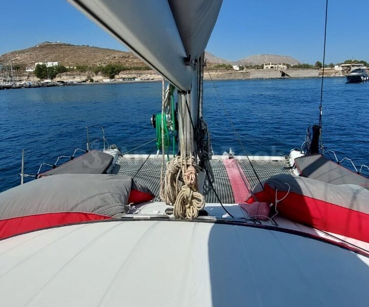 Santorini Private Catamaran Cruise with Meal & Drinks