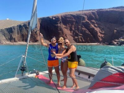 Santorini Private Catamaran Cruise with Meal & Drinks