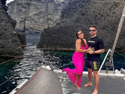 Santorini Private Catamaran Cruise with Meal & Drinks