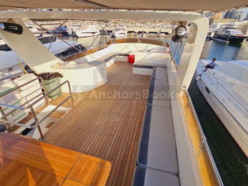 Celebration 81ft For Up To 40 Guests