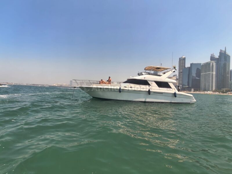 Rhythm 58ft Yacht For Up To 25 Guests