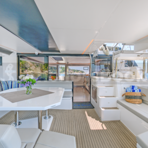 Lady Amanda - Luxury 5-Cabin Catamaran