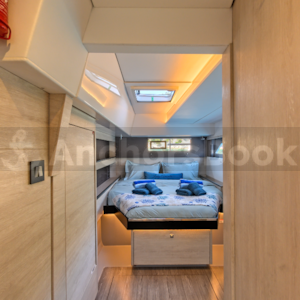 Lady Amanda - Luxury 5-Cabin Catamaran