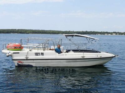 Parachute Yacht - Croatia Pula Boat Rental