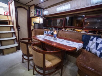 Private luxury 5 hour sunset sailing cruise in Athenian Riviera