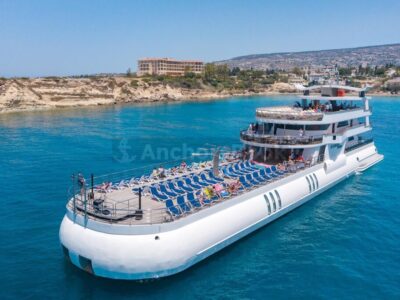Ocean Vision - Mega Party Yacht