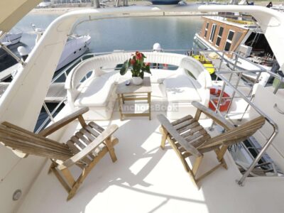 Luxury Princess Yacht – Up to 30 Guests | Perfect for Private Events & Cruises