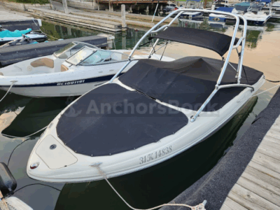 10 PASSENGER SPEEDBOAT