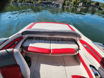 10 PASSENGER SPEEDBOAT