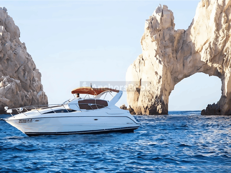 Cabo Private Yacht Cruise to El Arco with Snorkeling Adventure