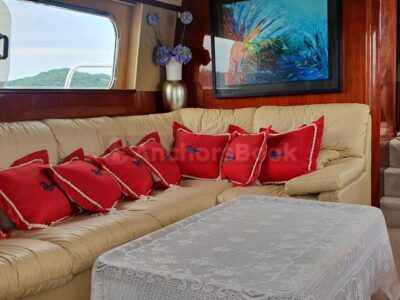 6 Hour Yacht Charter in Guanacaste - Crew & Food Included