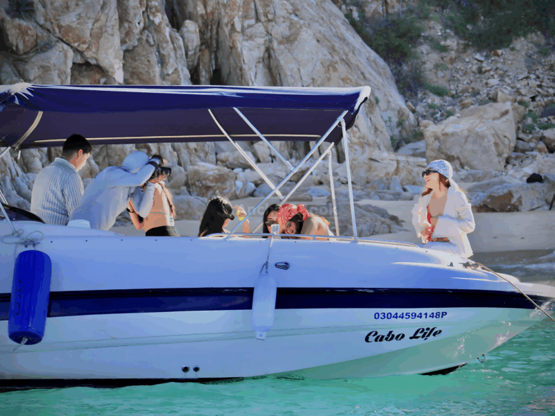 Cabo San Lucas Private Yacht Tour with Snorkel