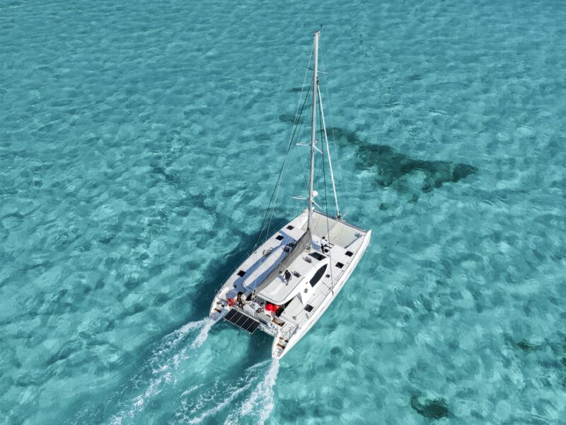 Cancún Private Catamaran to Isla Mujeres with Snorkeling & Lunch