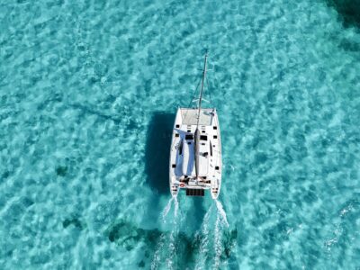 Cancún Private Catamaran to Isla Mujeres with Snorkeling & Lunch