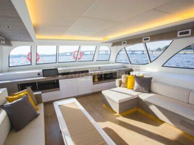 4 Hour Private 47ft Power Catamaran Charter In Singapore - 40 Max Guests