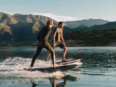 Radinn Jet-Surf board Rental in Oakville – Glide Over Water Surfing Experience