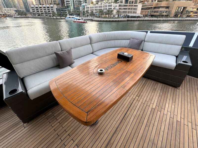 Premium Luxury 3-6 Hour Birthday Party 100ft Yacht With Cake, Decorations & Assorted Drinks Included – Dinner Optional – (Up to 50PAX)