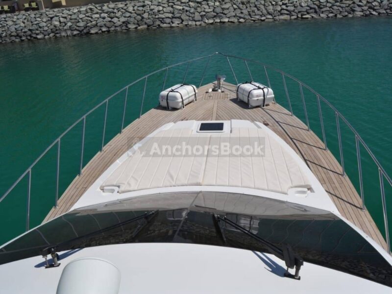 44 FEET LUXURY YACHT